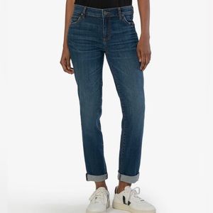 Kut from the Kloth Catherine Boyfriend Jeans (Rewarding wash) Size 12 Mid Rise